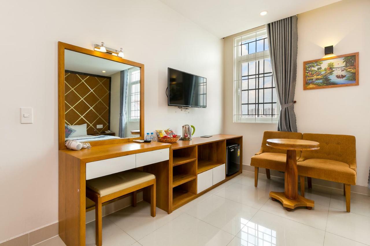 Oyo 231 Thien Cung Hotel Хошимін Екстер'єр фото