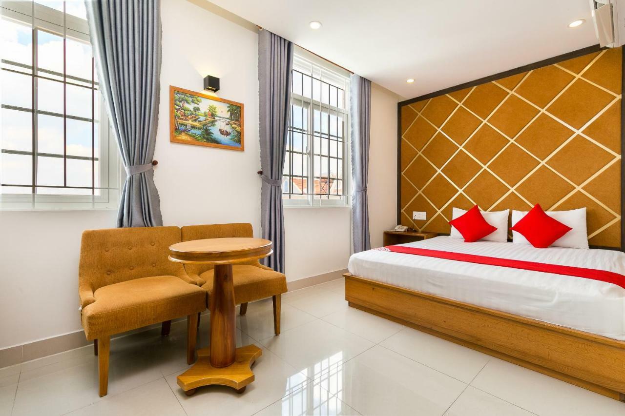 Oyo 231 Thien Cung Hotel Хошимін Екстер'єр фото