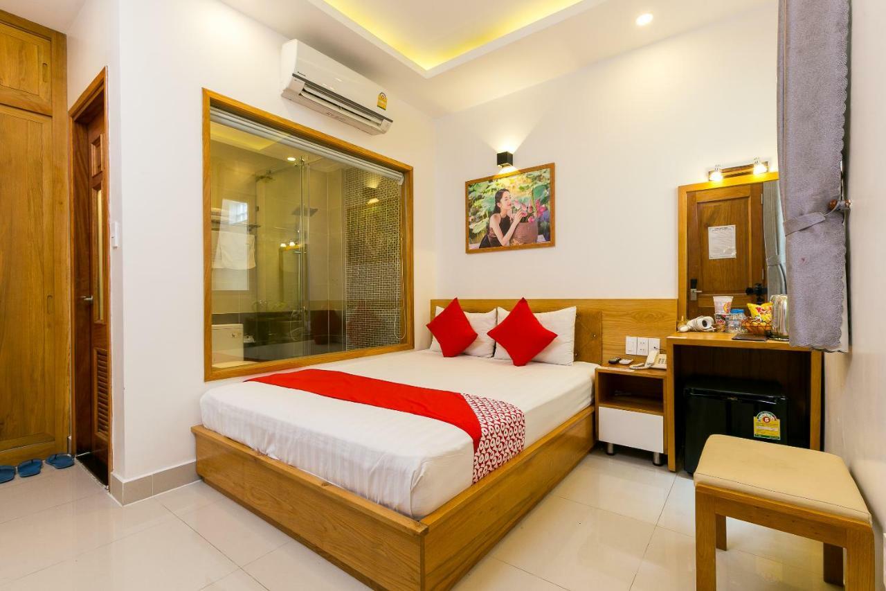 Oyo 231 Thien Cung Hotel Хошимін Екстер'єр фото