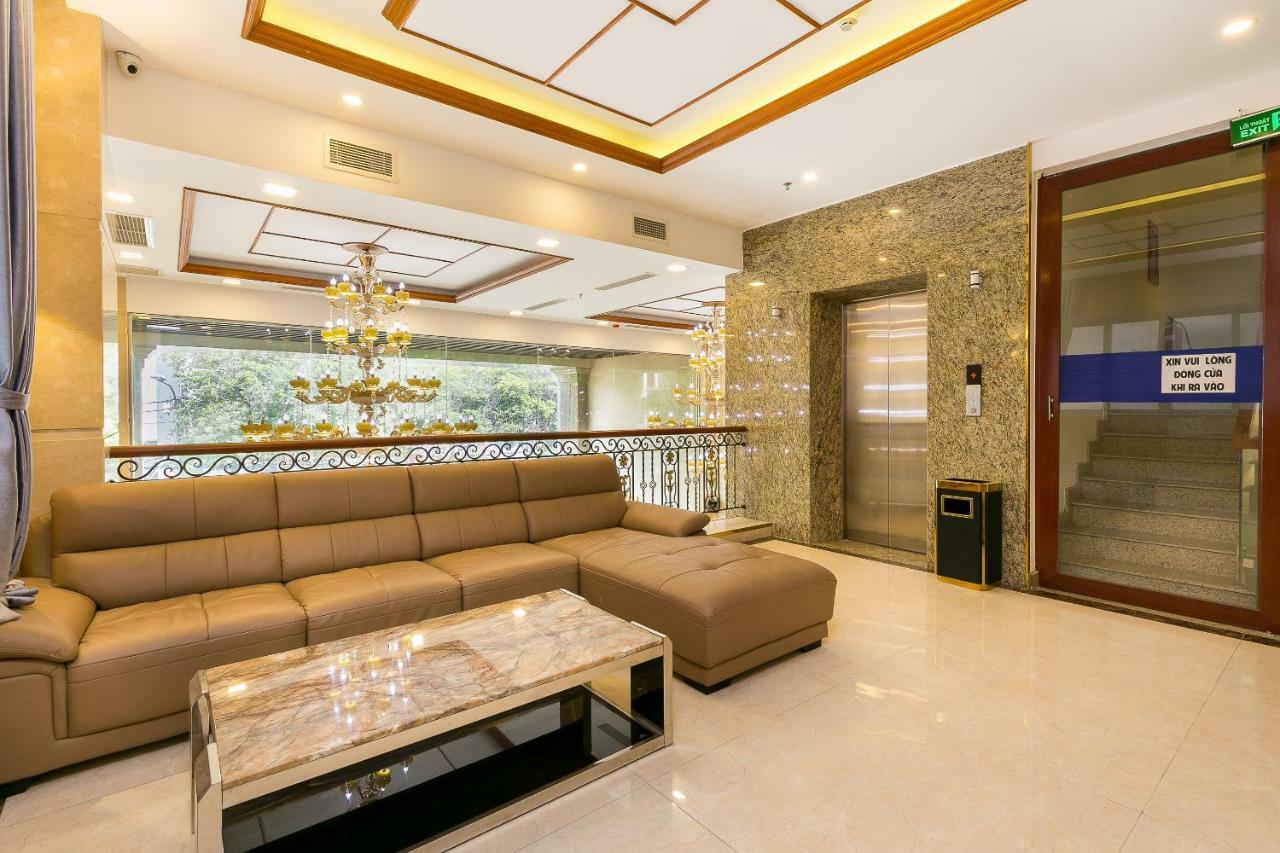 Oyo 231 Thien Cung Hotel Хошимін Екстер'єр фото